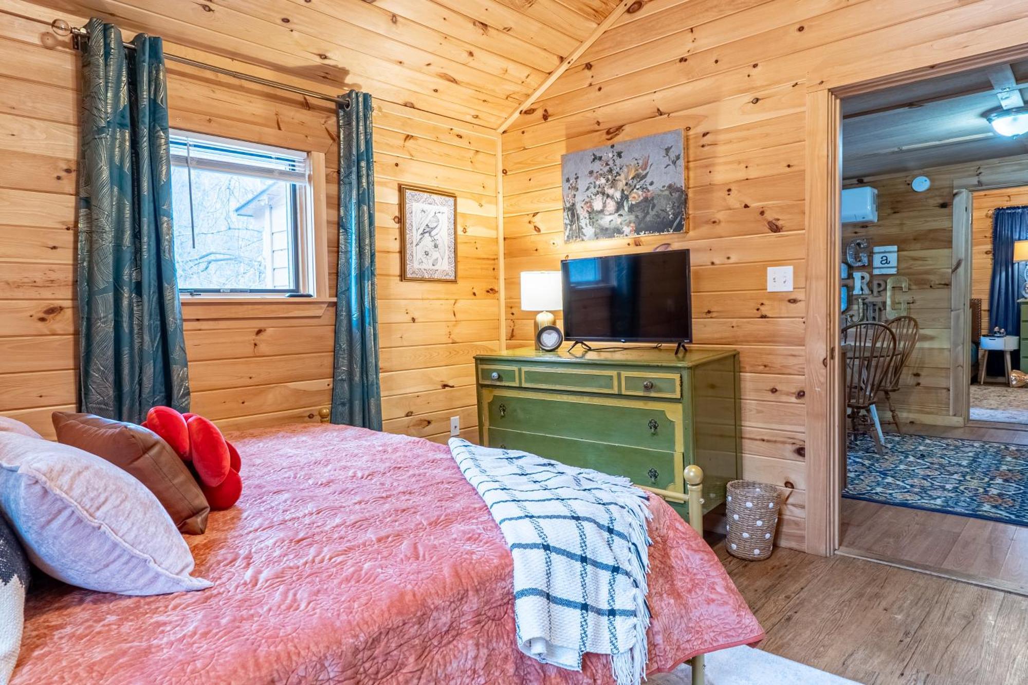 Lodge Northern Acres